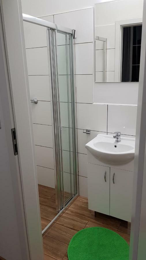 Nr 15 - 2 Z Prywatnymi Lazienkami Centrum Apartment *