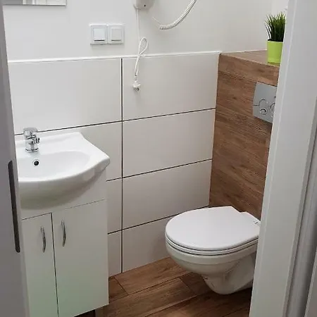 Apartament Nr 15 - 2 Pokoje Z Prywatnymi Lazienkami Centrum Poznaň Exteriér fotografie